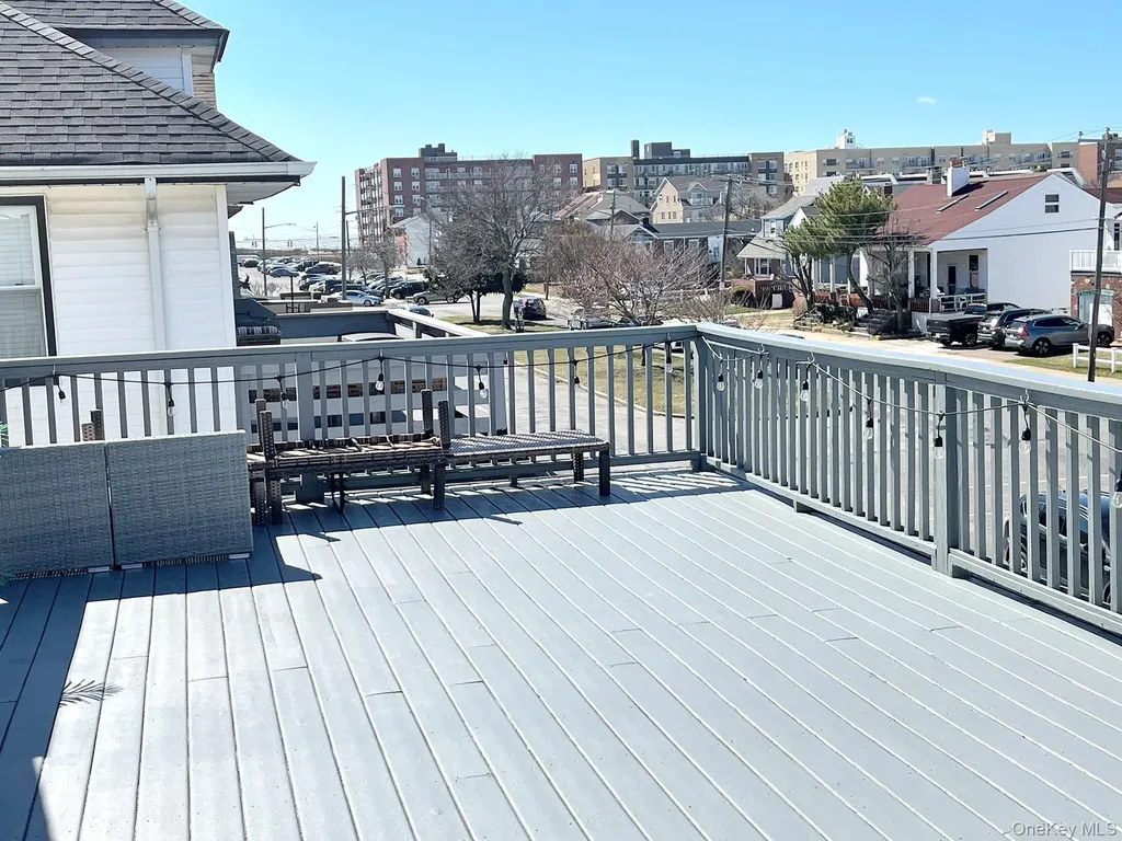 128 Roosevelt Boulevard Long Beach NY 11561