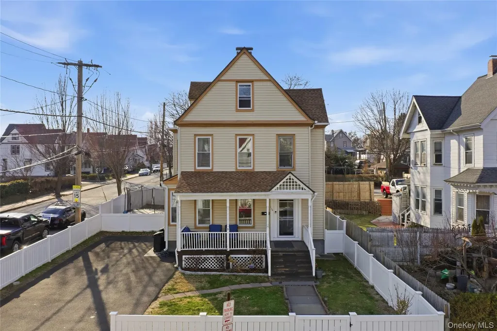 176 Depew Street Peekskill NY 10566