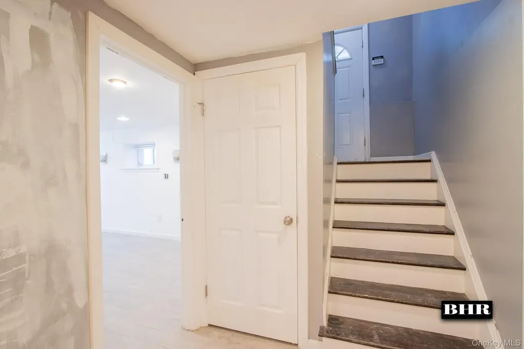 154 Beaumont Street Brooklyn NY 11235