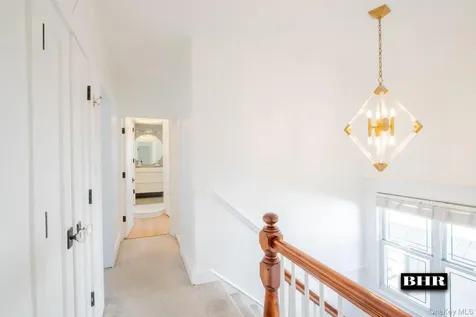 154 Beaumont Street Brooklyn NY 11235