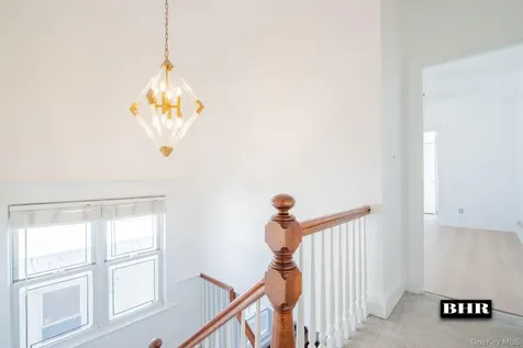 154 Beaumont Street Brooklyn NY 11235