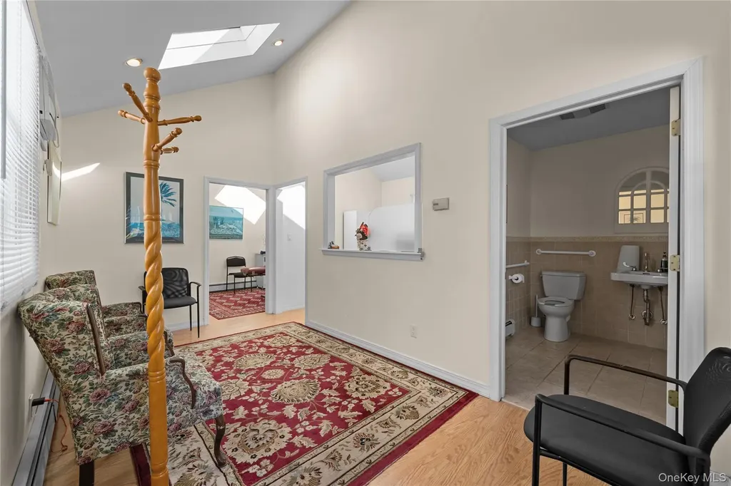 122 Palmyra Avenue Woodmere NY 11598