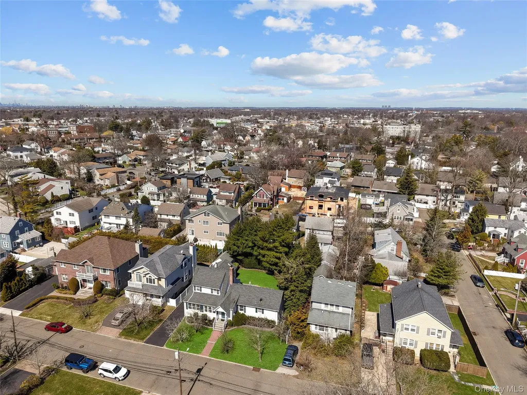 122 Palmyra Avenue Woodmere NY 11598