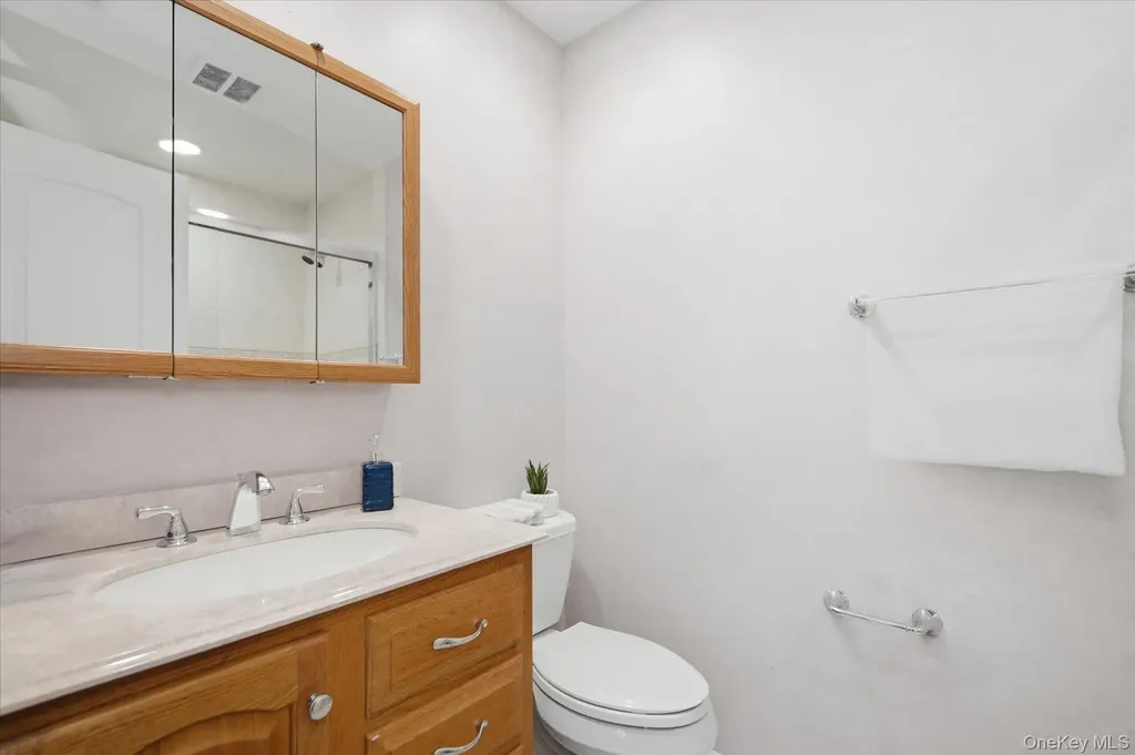68 Knolls Drive Stony Brook NY 11790