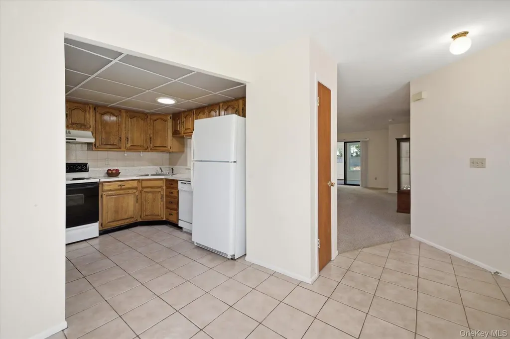 68 Knolls Drive Stony Brook NY 11790