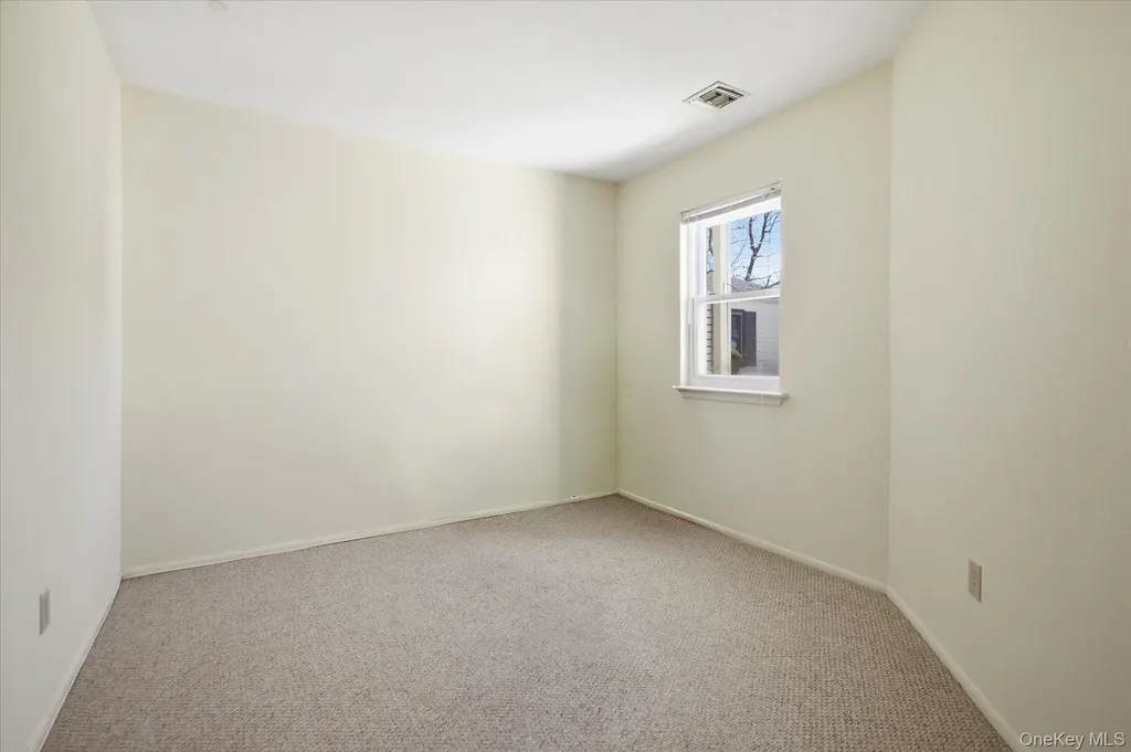 68 Knolls Drive Stony Brook NY 11790