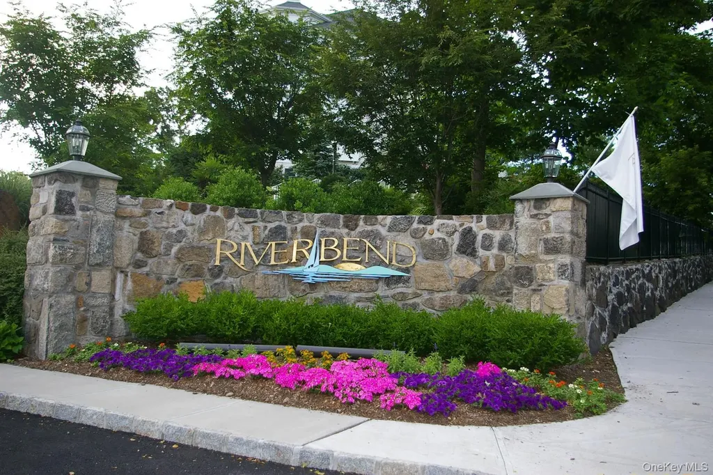 115 Viewpoint Terrace Peekskill NY 10566
