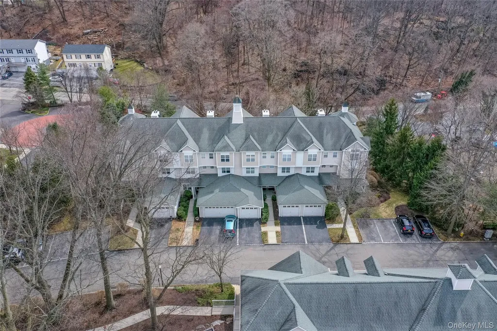 115 Viewpoint Terrace Peekskill NY 10566