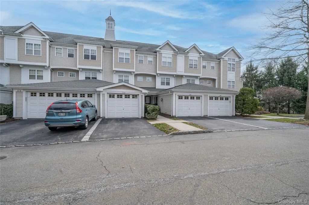 115 Viewpoint Terrace Peekskill NY 10566