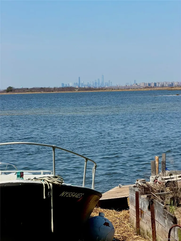 631 Cross Bay Boulevard Broad Channel NY 11693
