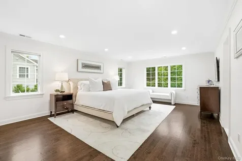 11 Mayflower Road Scarsdale NY 10583