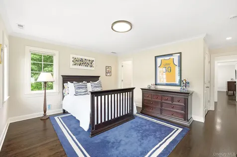 11 Mayflower Road Scarsdale NY 10583