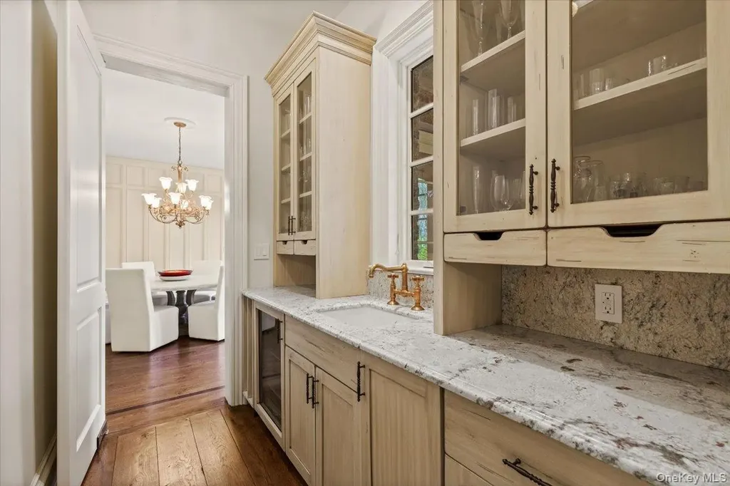 72 Guard Hill Road Bedford Corners NY 10549