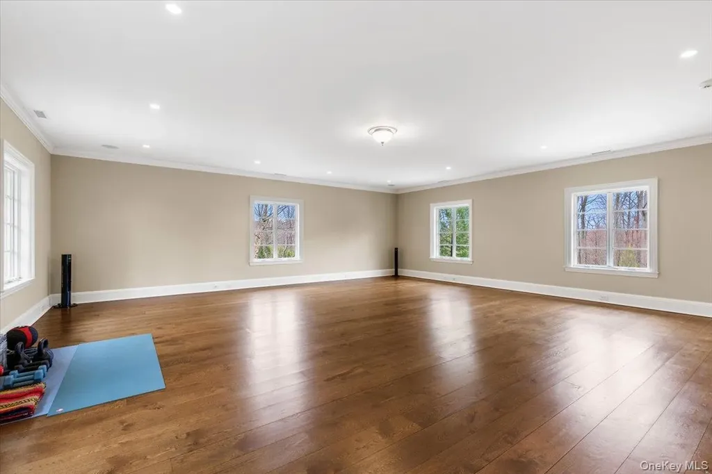 72 Guard Hill Road Bedford Corners NY 10549