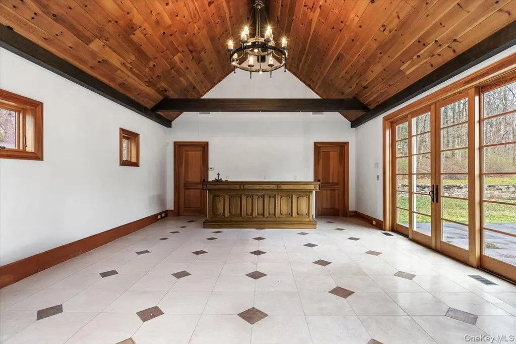 72 Guard Hill Road Bedford Corners NY 10549
