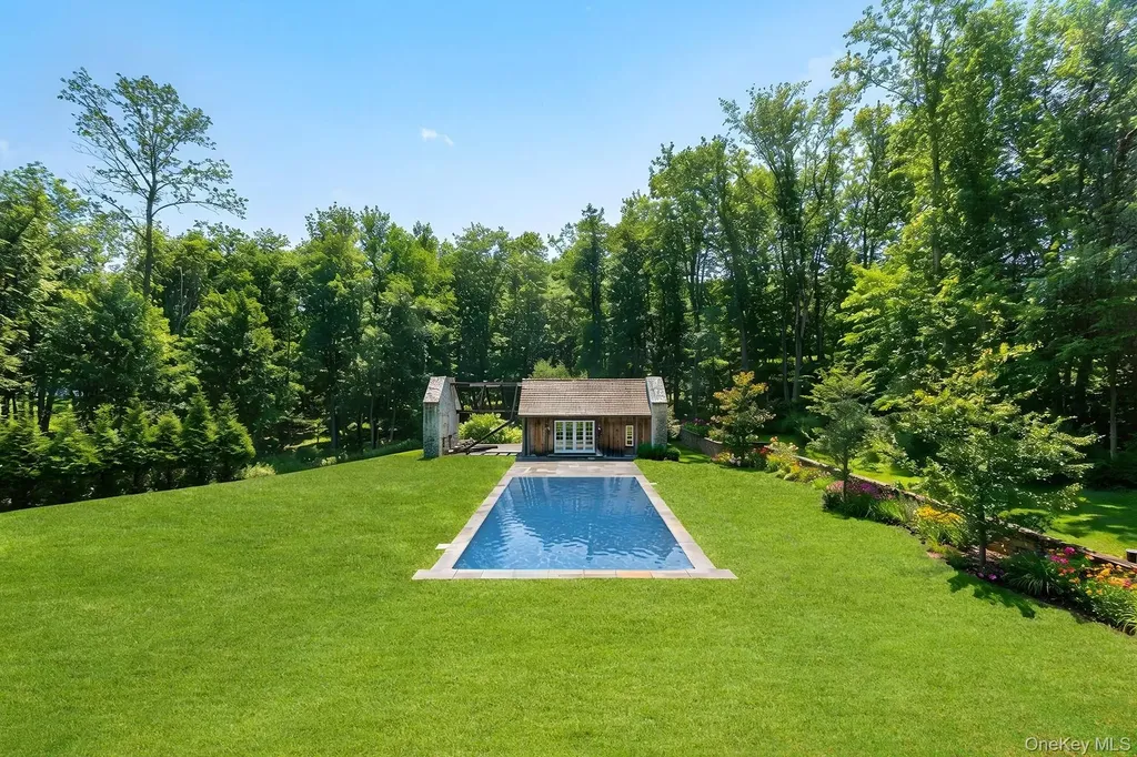 72 Guard Hill Road Bedford Corners NY 10549