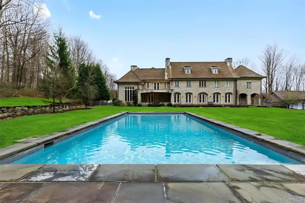72 Guard Hill Road Bedford Corners NY 10549