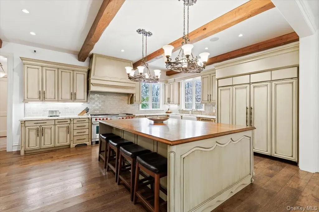 72 Guard Hill Road Bedford Corners NY 10549