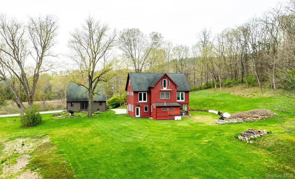 37 Sheffield Road Amenia NY 12501