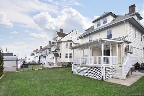 16 Badeau Place New Rochelle NY 10801