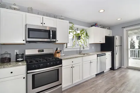 16 Badeau Place New Rochelle NY 10801