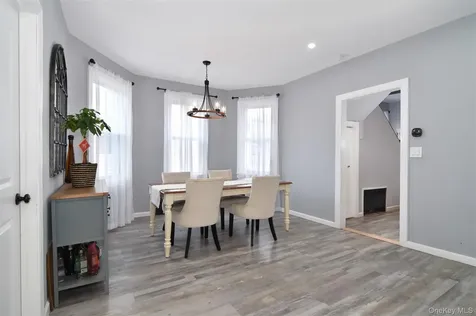 16 Badeau Place New Rochelle NY 10801