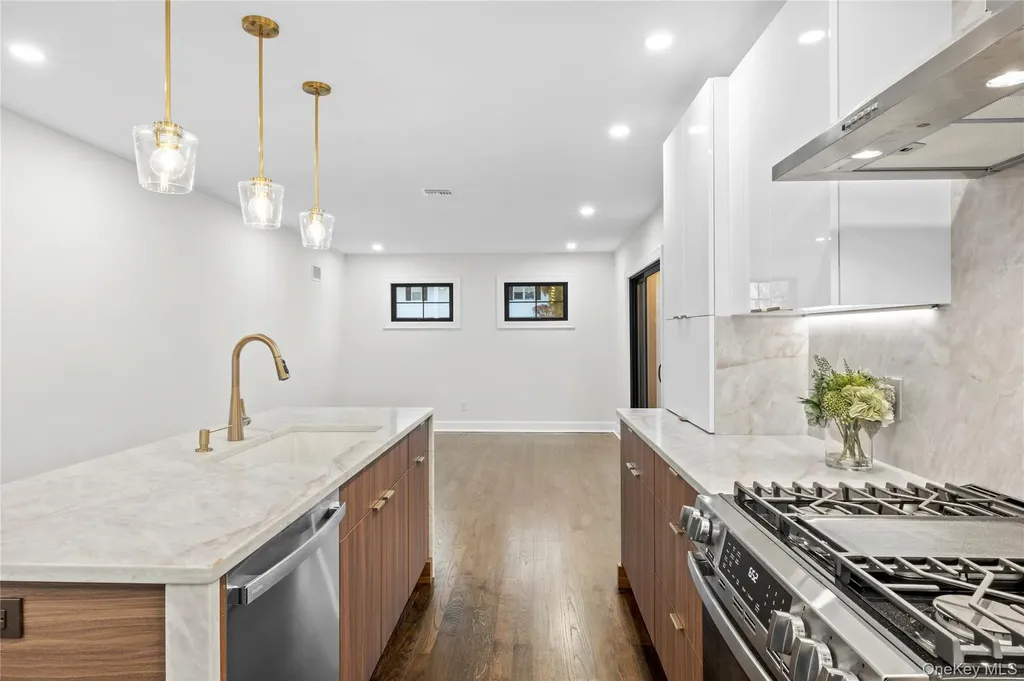 3050 Judith Drive Bellmore NY 11710