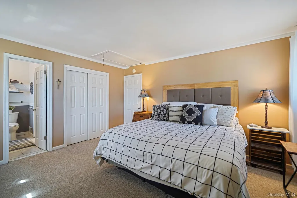 10 Pierre Drive Commack NY 11725