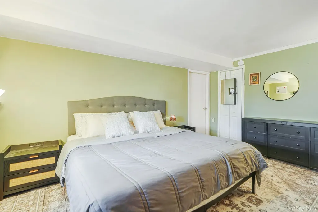 10 Pierre Drive Commack NY 11725