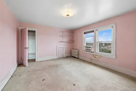 193-12 Foothill Avenue Holliswood NY 11423