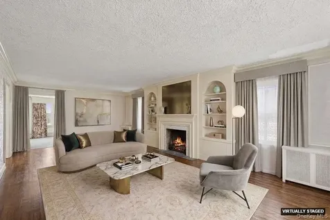 193-12 Foothill Avenue Holliswood NY 11423