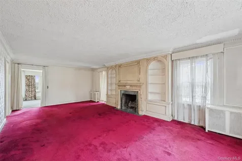 193-12 Foothill Avenue Holliswood NY 11423