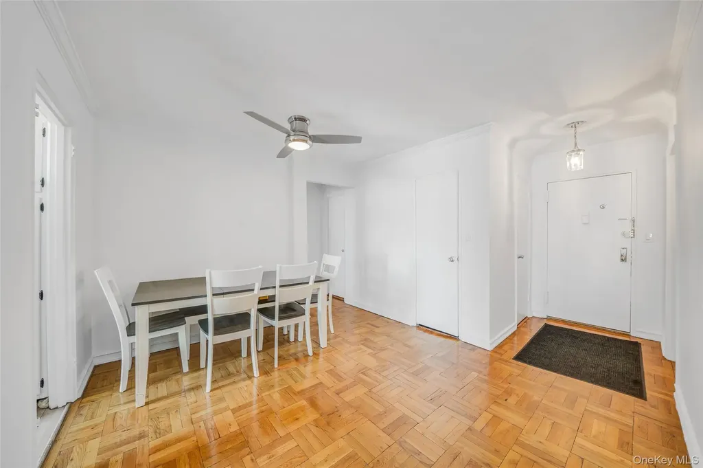 60 Hempstead Avenue Lynbrook NY 11563