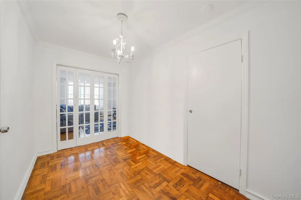 60 Hempstead Avenue Lynbrook NY 11563