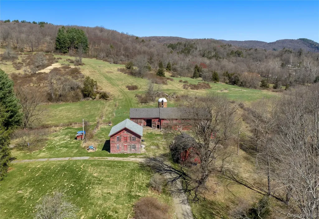 21-23 Tinker Town Road Dover Plains NY 12522