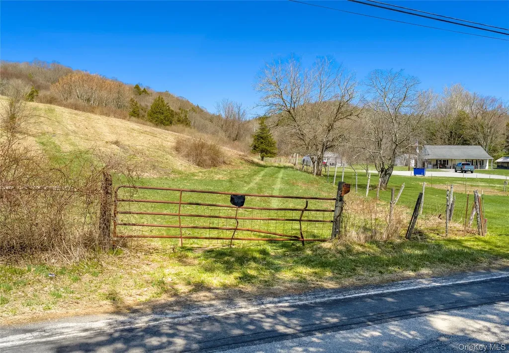 21-23 Tinker Town Road Dover Plains NY 12522