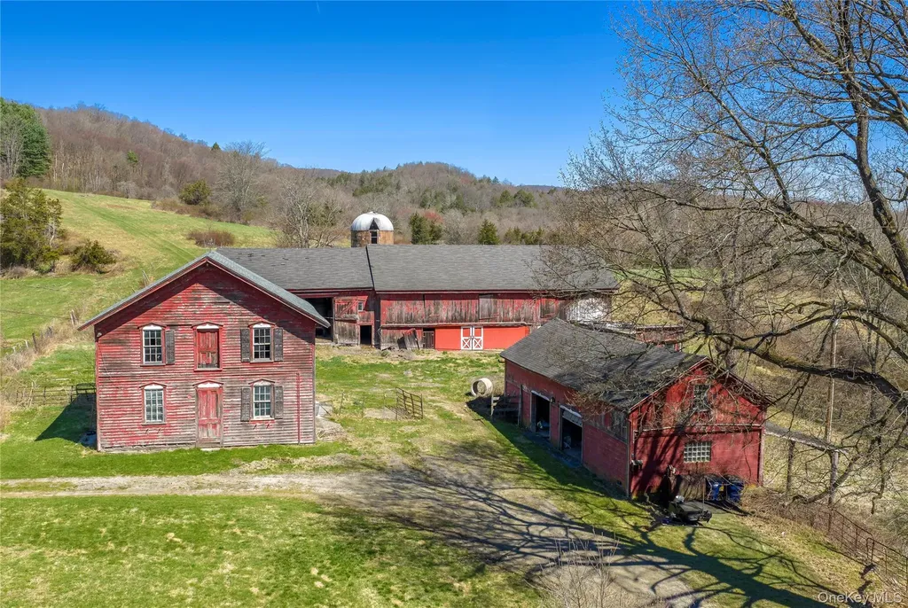 21-23 Tinker Town Road Dover Plains NY 12522