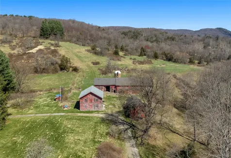 21-23 Tinker Town Road Dover Plains NY 12522
