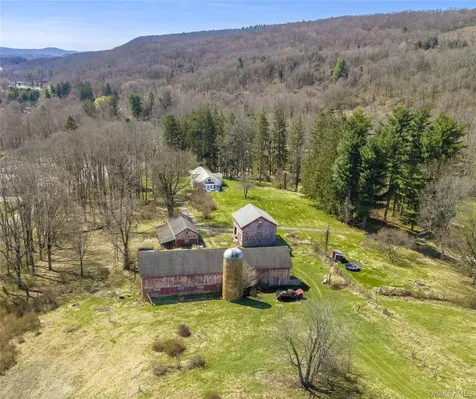 21-23 Tinker Town Road Dover Plains NY 12522
