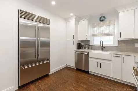 17 N Brook Road Larchmont NY 10538