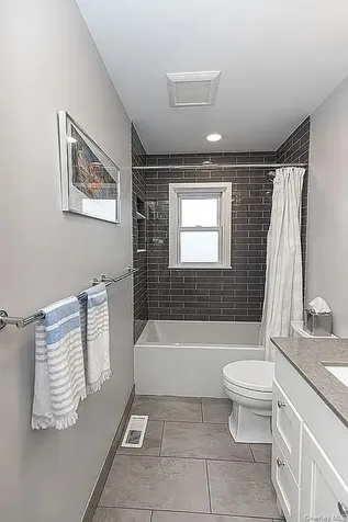 17 N Brook Road Larchmont NY 10538
