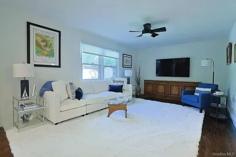 17 N Brook Road Larchmont NY 10538