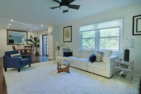 17 N Brook Road Larchmont NY 10538