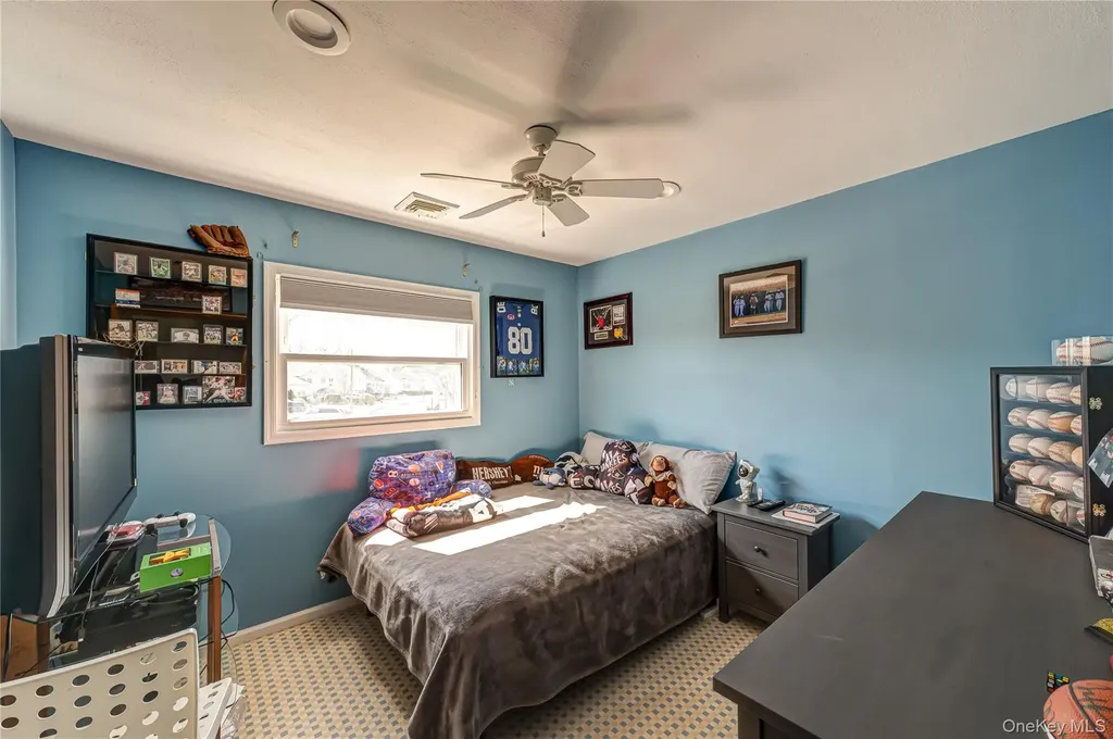 35 Circle Drive Syosset NY 11791