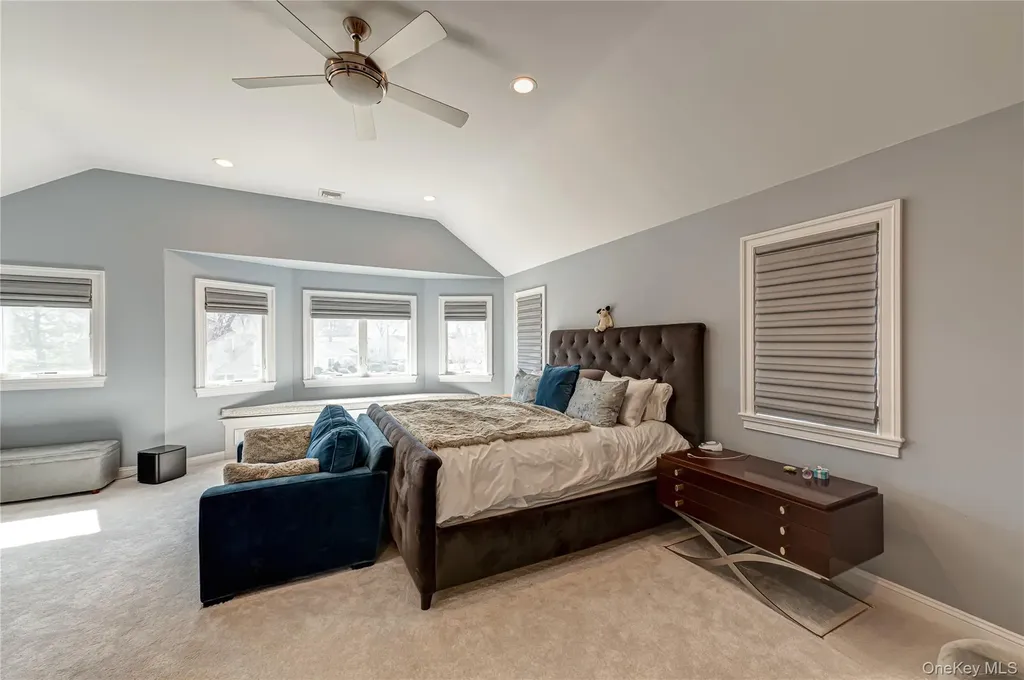 35 Circle Drive Syosset NY 11791