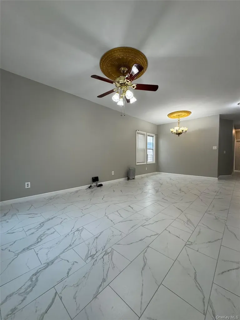 861 E 215th Street Bronx NY 10467