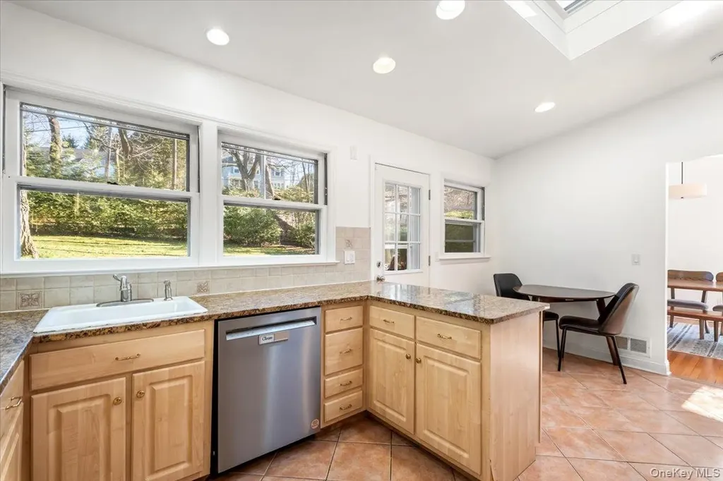 6A Dickel Road Scarsdale NY 10583