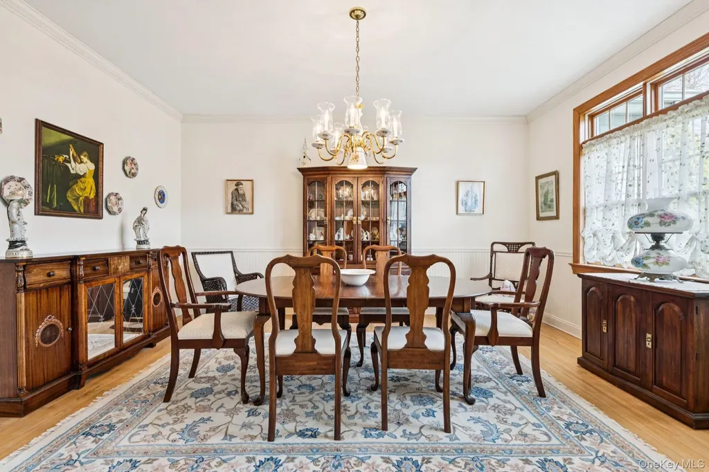 1115 White Eagle Drive Laurel NY 11948