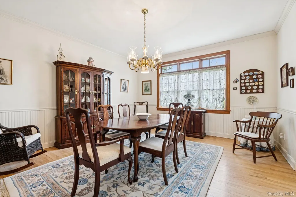 1115 White Eagle Drive Laurel NY 11948