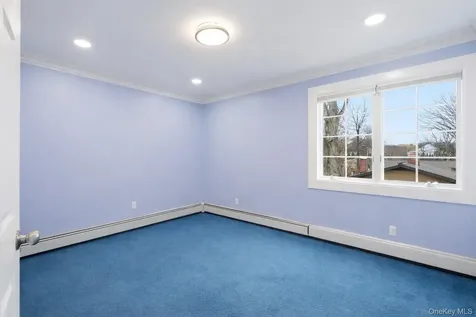 171 Oakfield Avenue Dix Hills NY 11746